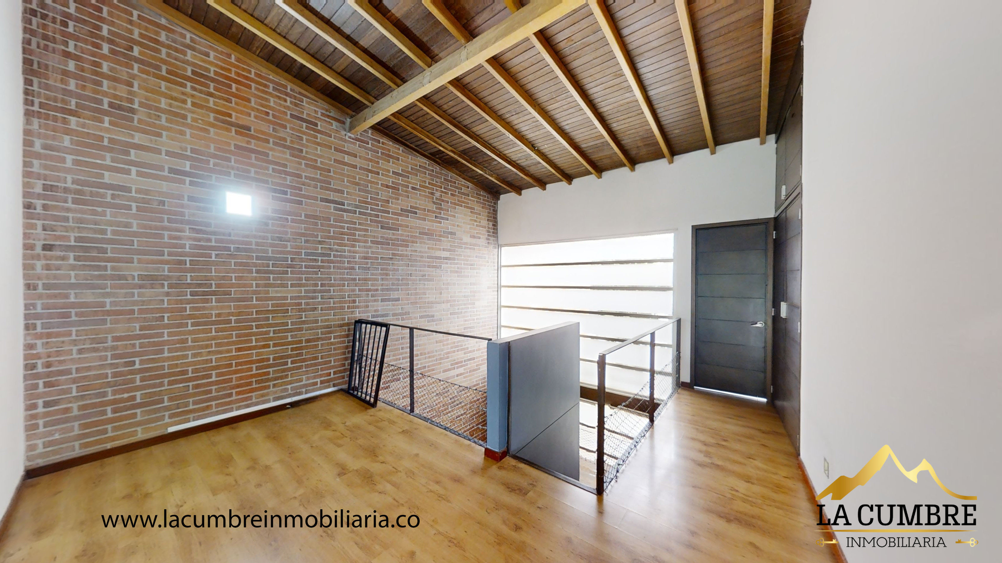 Casa de 3 alcobas en venta en Loma Del Esmeraldal, Envigado, 287 m² · foto 15 de 19