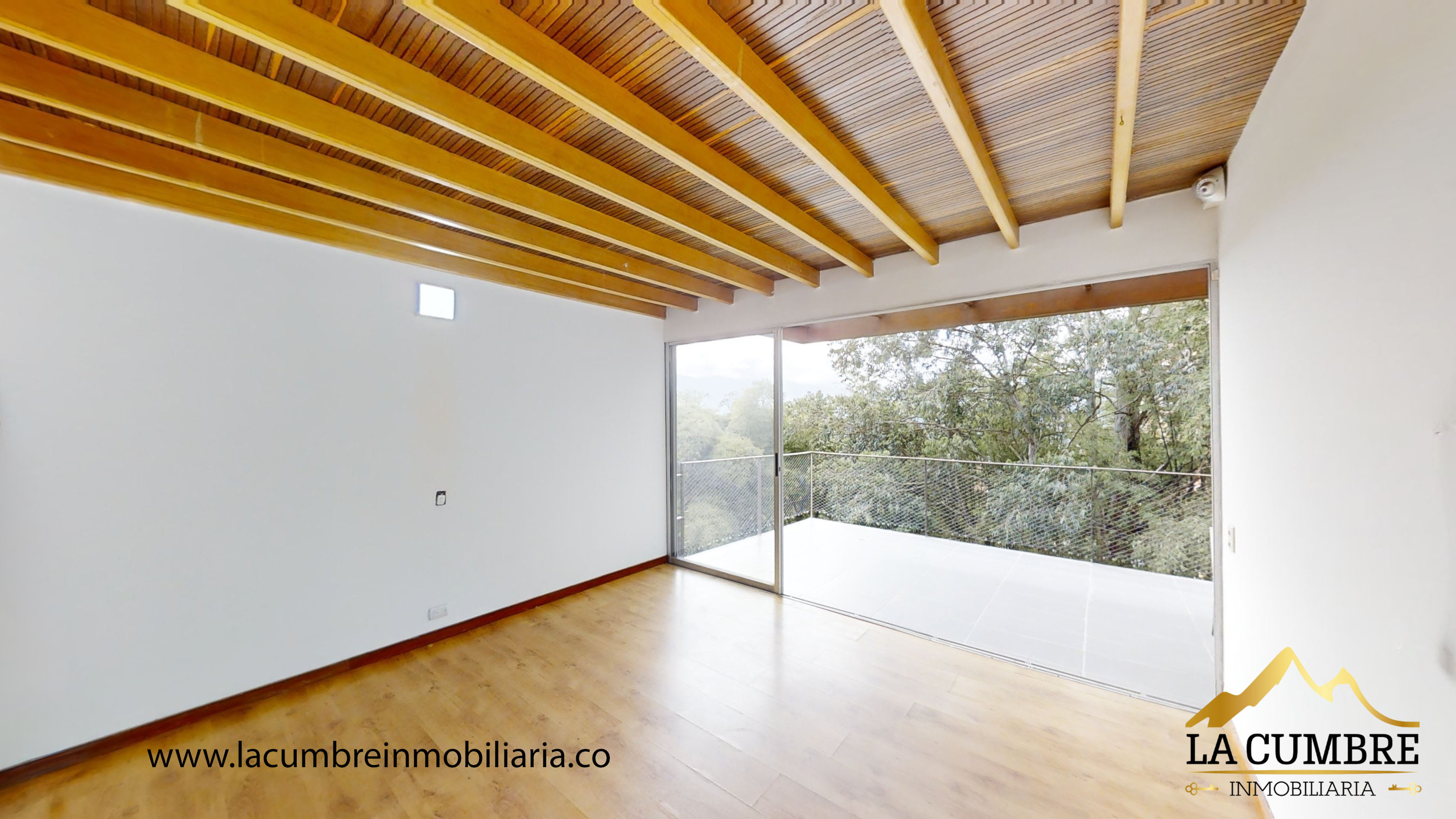 Casa de 3 alcobas en venta en Loma Del Esmeraldal, Envigado, 287 m² · foto 18 de 19