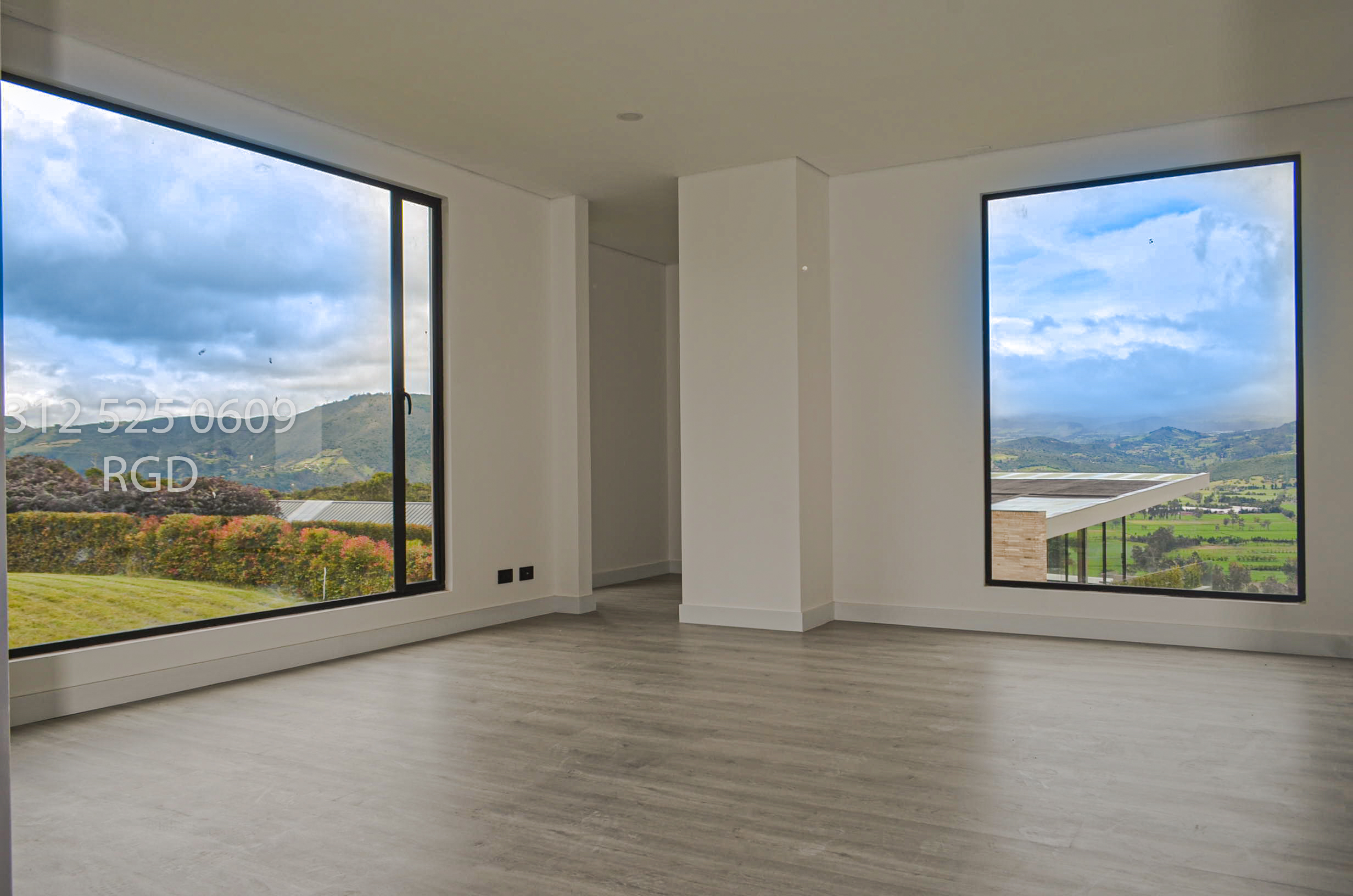 Casa de 6 alcobas en venta en Aposentos Parte Alta, Chía, 1509 m² · foto 2 de 24