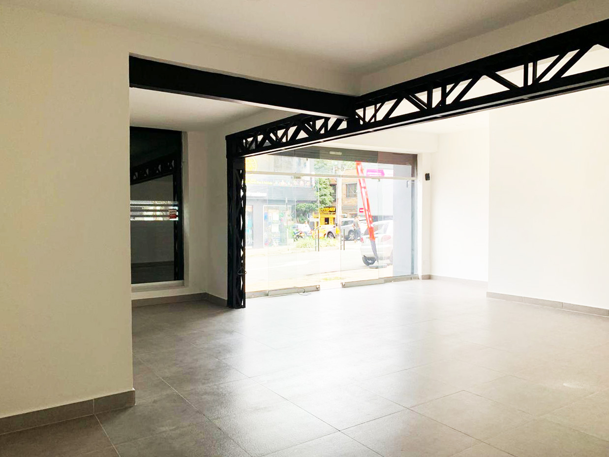 Local en arriendo en El Poblado, Medellín, 76 m² · foto 16 de 17