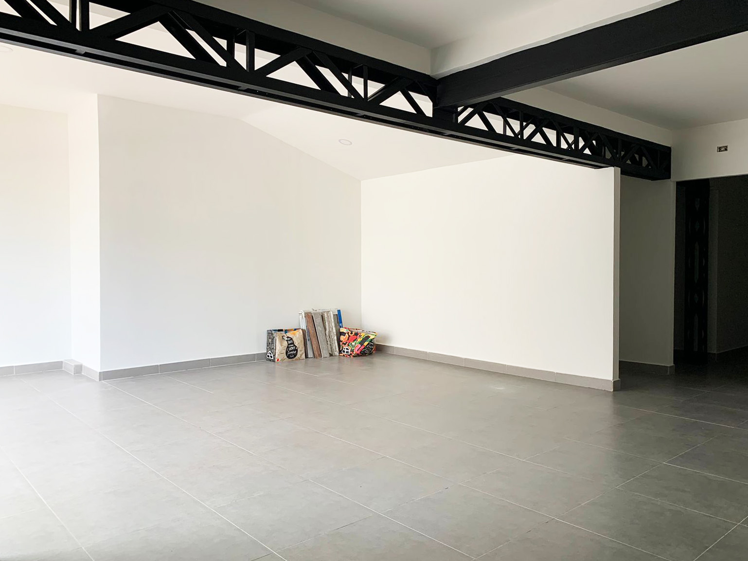 Local en arriendo en El Poblado, Medellín, 76 m² · foto 5 de 17