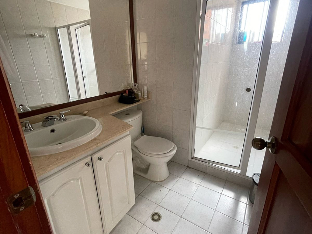 Apartamento de 3 alcobas en venta en El Diamante 2, Medellín, 130 m² · foto 10 de 11