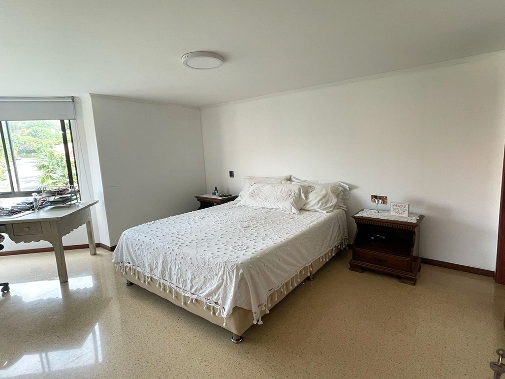 Apartamento de 3 alcobas en venta en El Diamante 2, Medellín, 130 m² · foto 5 de 11