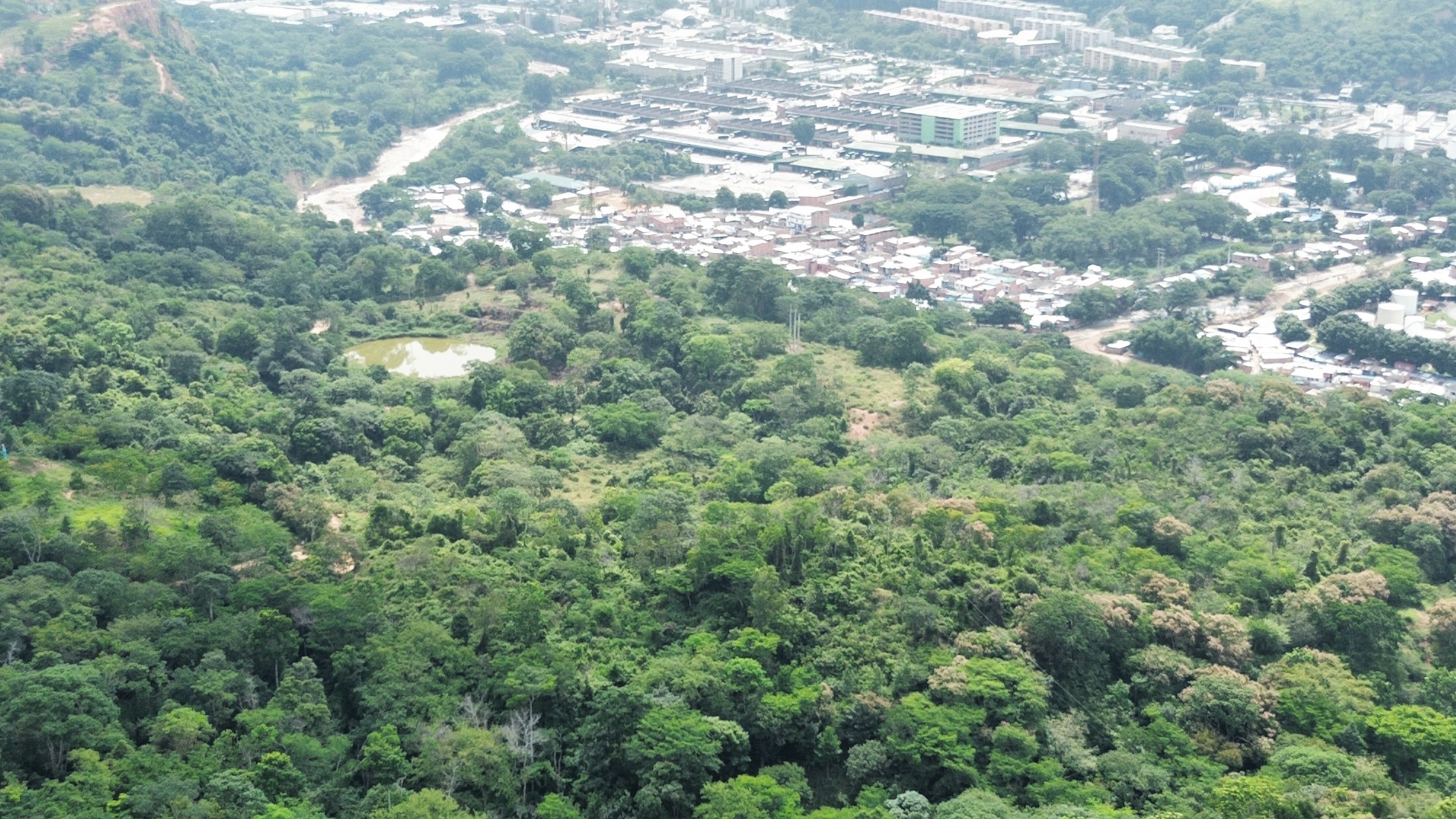 Finca en venta en San Antonio Del Carrizal, Girón · foto 3 de 9