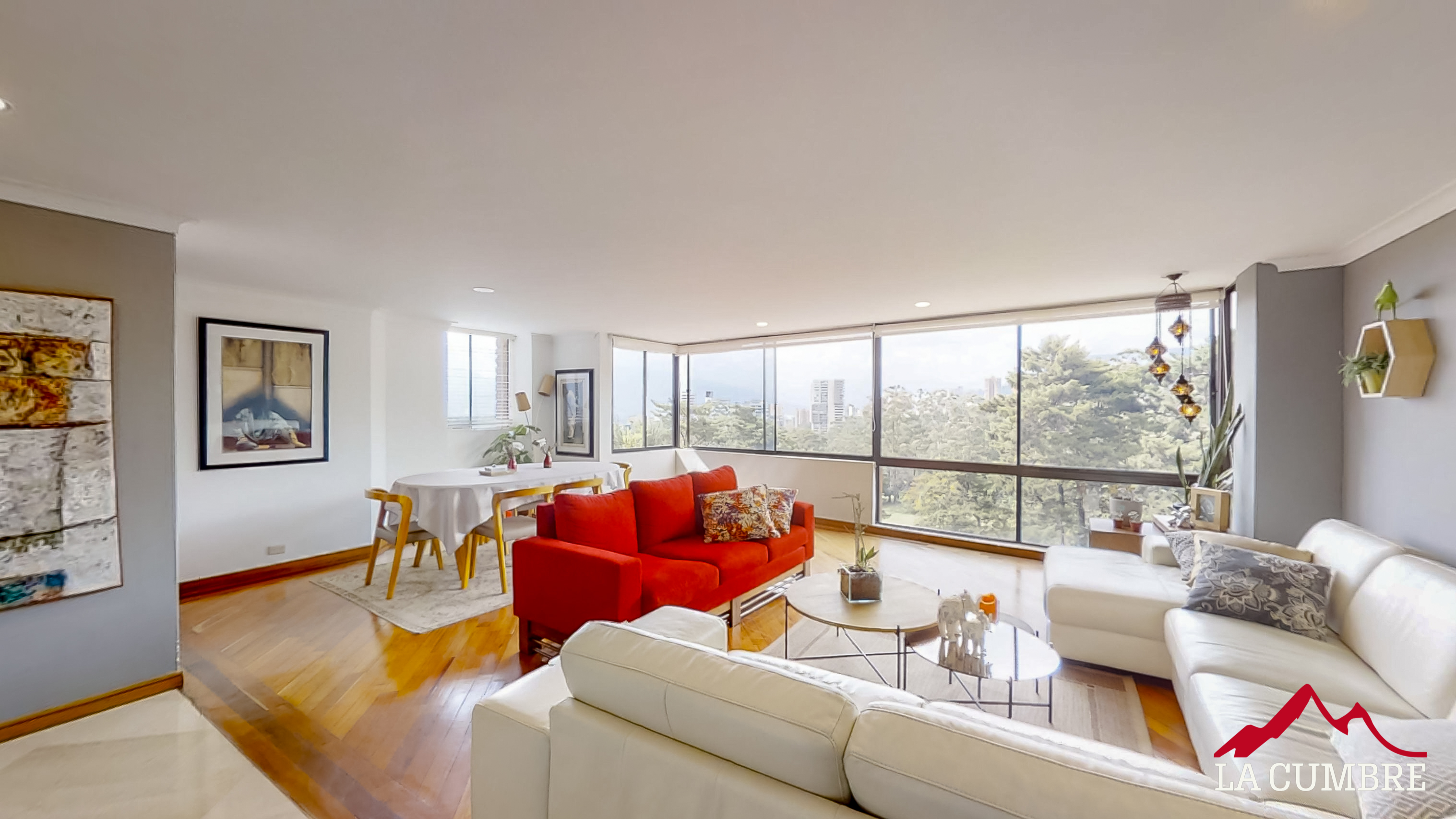 Apartamento de 4 alcobas en arriendo en El Diamante No.2, Medellín, 200 m² · foto 5 de 11