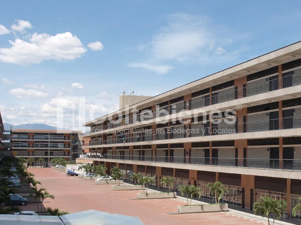 Local en arriendo en Santa Fé, Medellín, 224 m² · foto 13 de 16