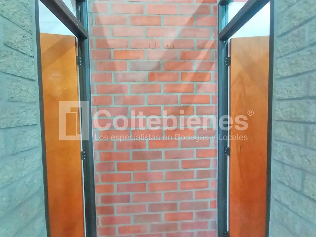 Local en arriendo en Santa Fé, Medellín, 224 m² · foto 15 de 16