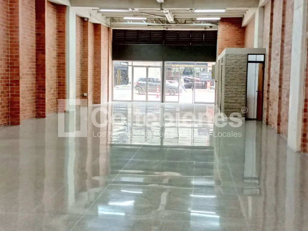 Local en arriendo en Santa Fé, Medellín, 224 m² · foto 4 de 16