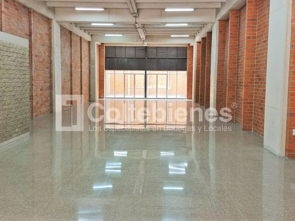 Local en arriendo en Santa Fé, Medellín, 224 m² · foto 5 de 16