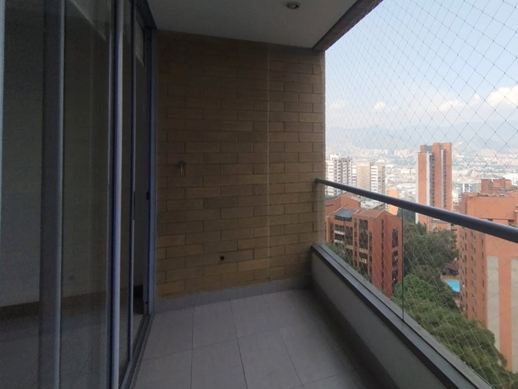 Apartamento en arriendo en Castropol, Medellín · foto 19 de 19