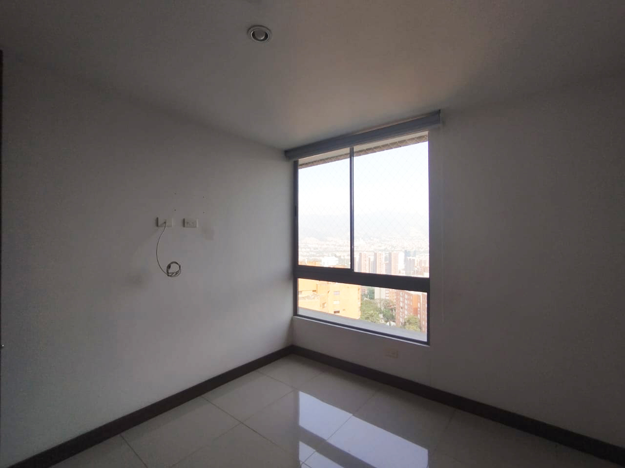 Apartamento en arriendo en Castropol, Medellín · foto 9 de 19