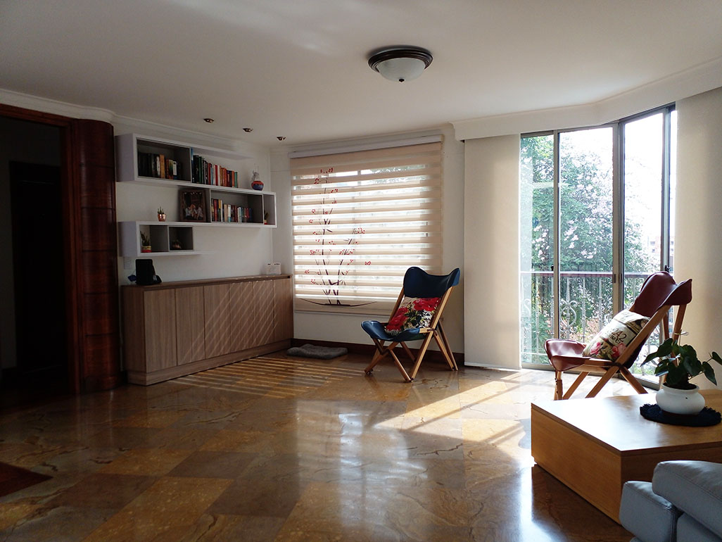 Casa de 3 alcobas en venta en Loma Del Escobero, Envigado, 400 m² · foto 3 de 20