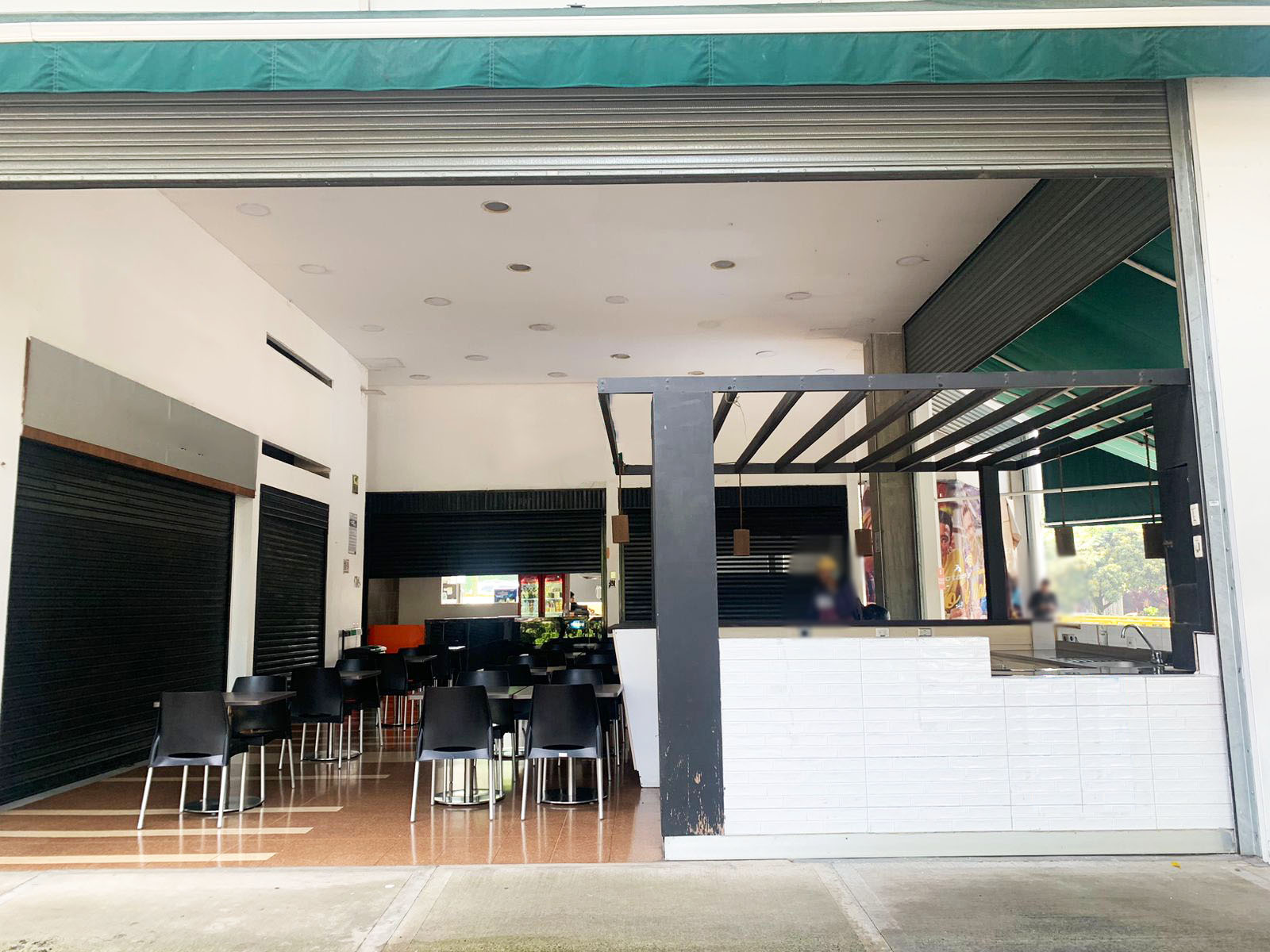 Local en arriendo en Patio Bonito, Medellín, 235 m² · foto 3 de 8