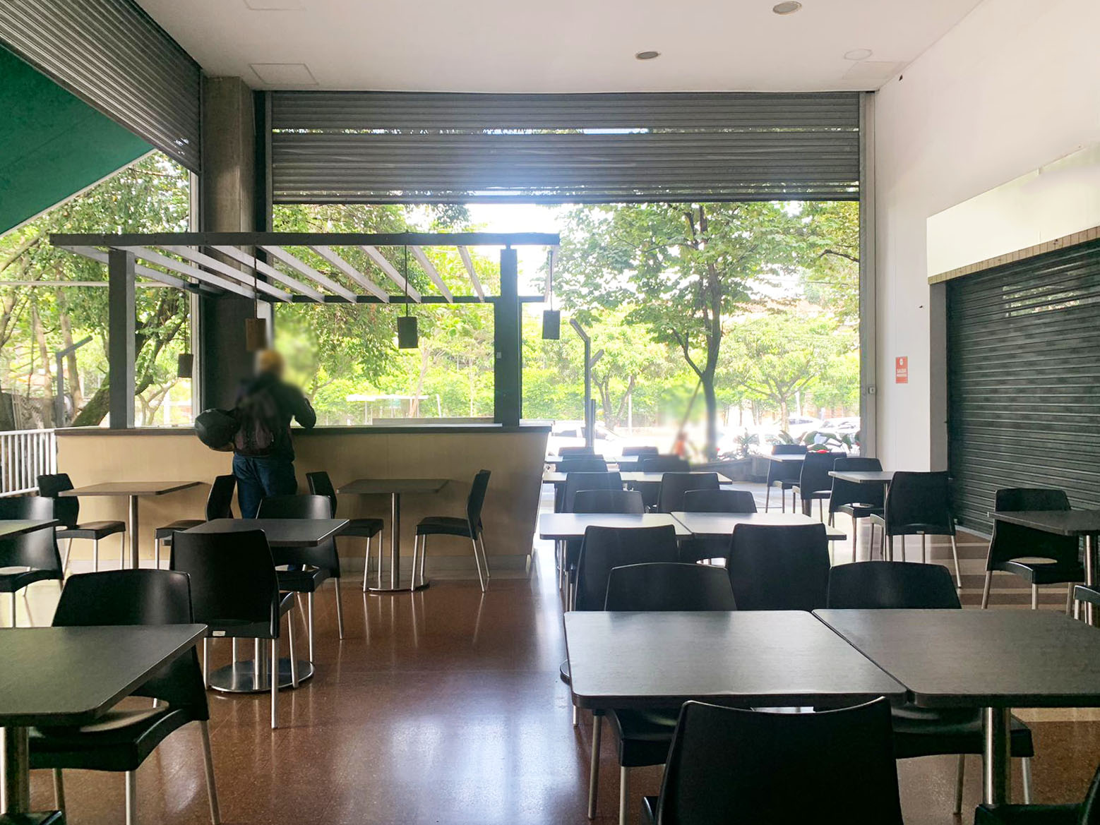Local en arriendo en Patio Bonito, Medellín, 235 m² · foto 7 de 8