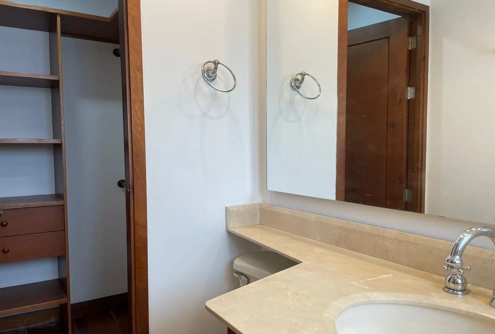 Apartamento de 3 alcobas en venta en La Florida, Medellín, 193 m² · foto 17 de 19