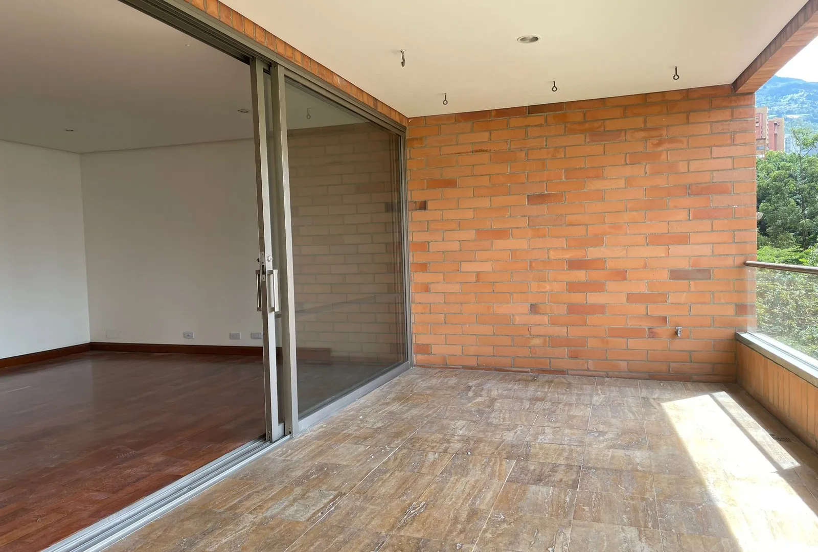 Apartamento de 3 alcobas en venta en La Florida, Medellín, 193 m² · foto 18 de 19