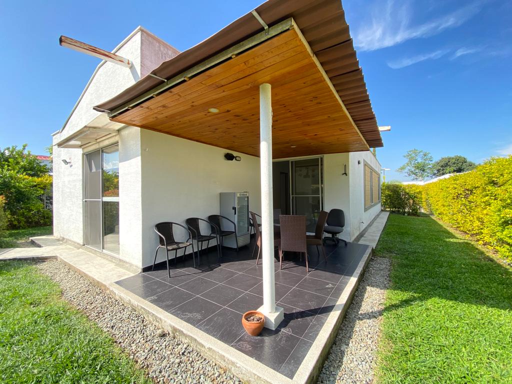 Casa de 3 alcobas en venta en Vía El Caimo, Armenia, 460 m² · foto 8 de 15