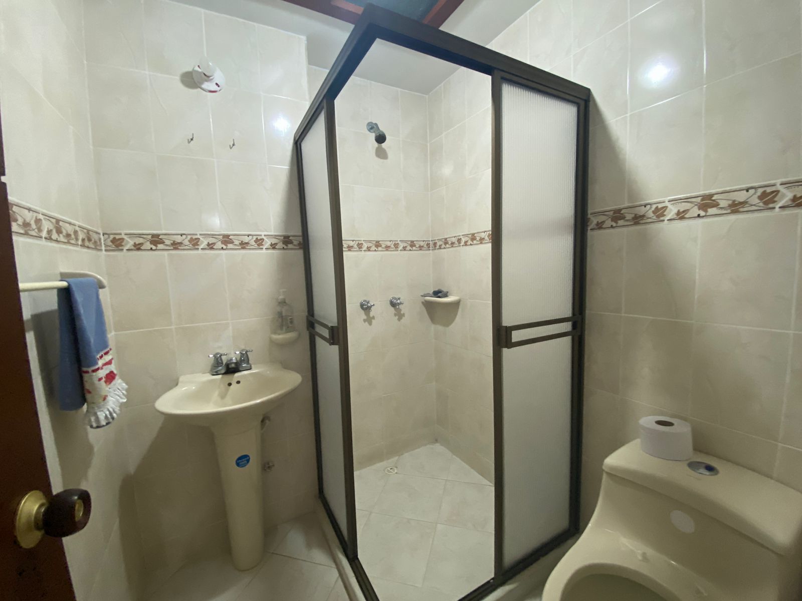 Casa en venta en Los Corales, Pereira · foto 10 de 24