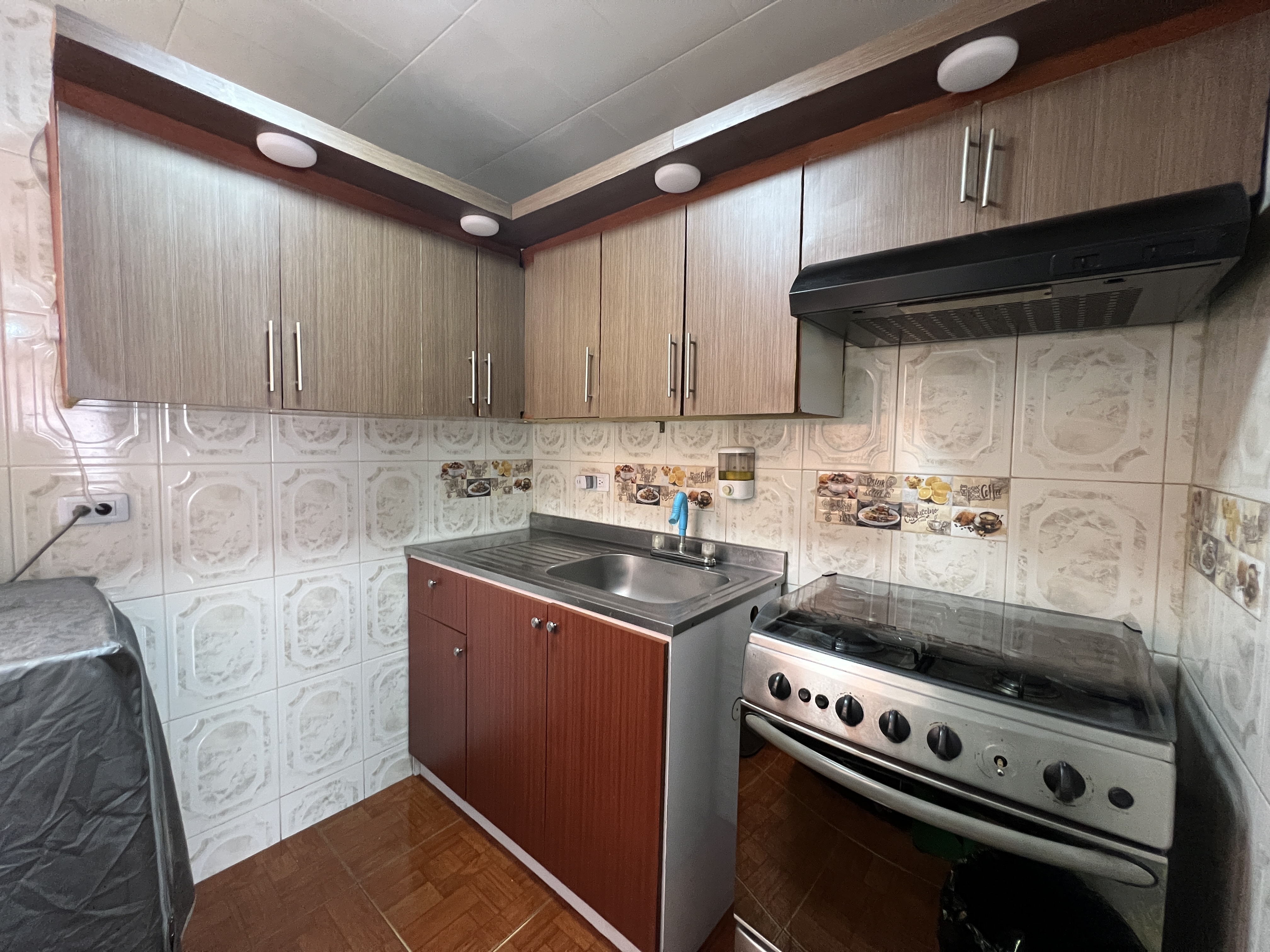 Casa en venta en Prados De Castilla, Bogotá · foto 3 de 24