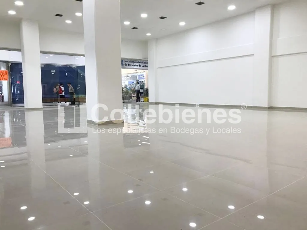 Local en venta en Laureles, Medellín, 293 m² · foto 8 de 8