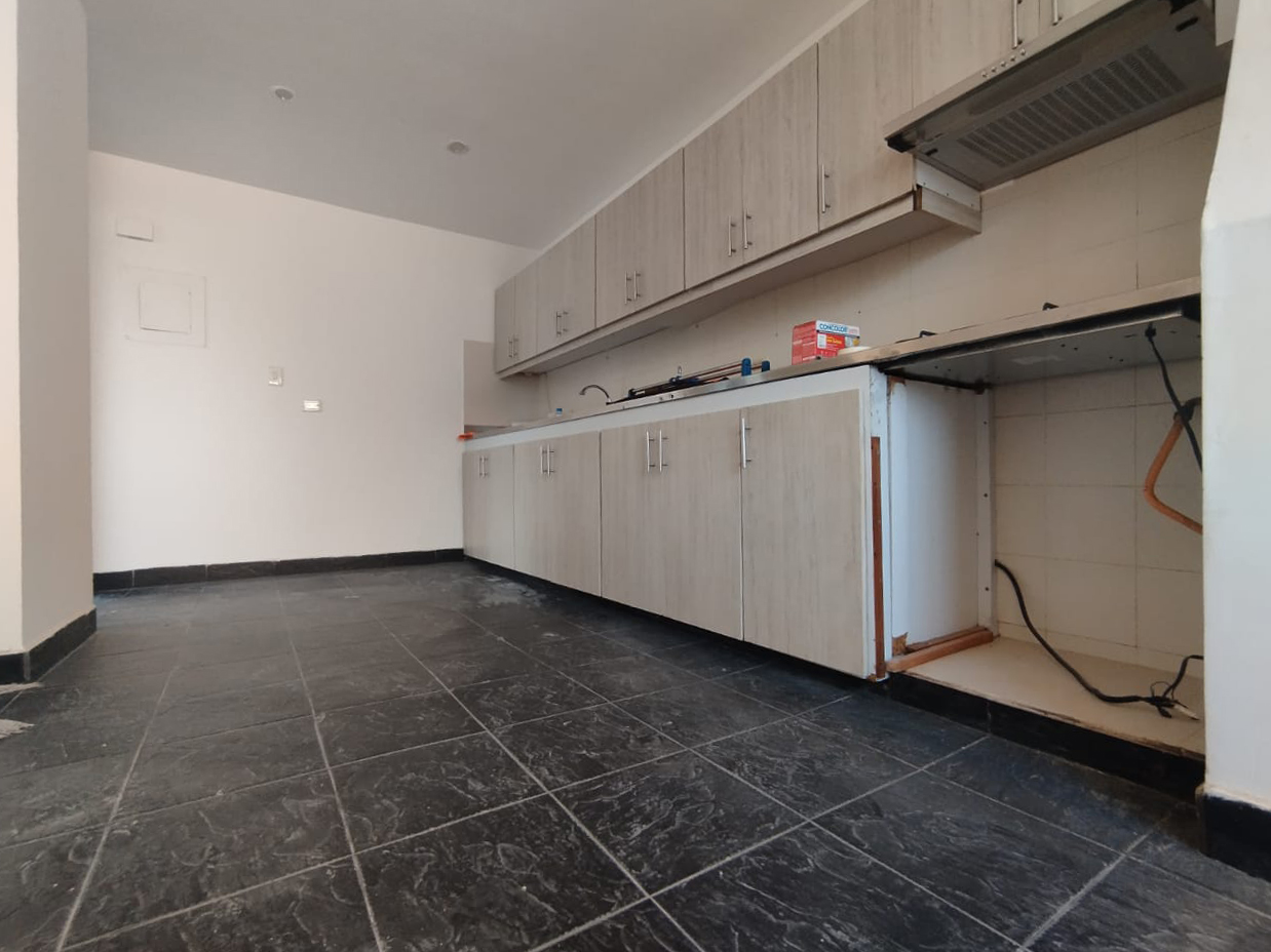 Apartamento de 3 alcobas en arriendo en Castropol, Medellín, 187 m² · foto 7 de 18