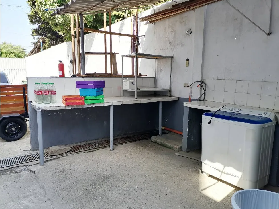 Bodega en venta en Cartagena De Indias, Cartagena, 300 m² · foto 9 de 19
