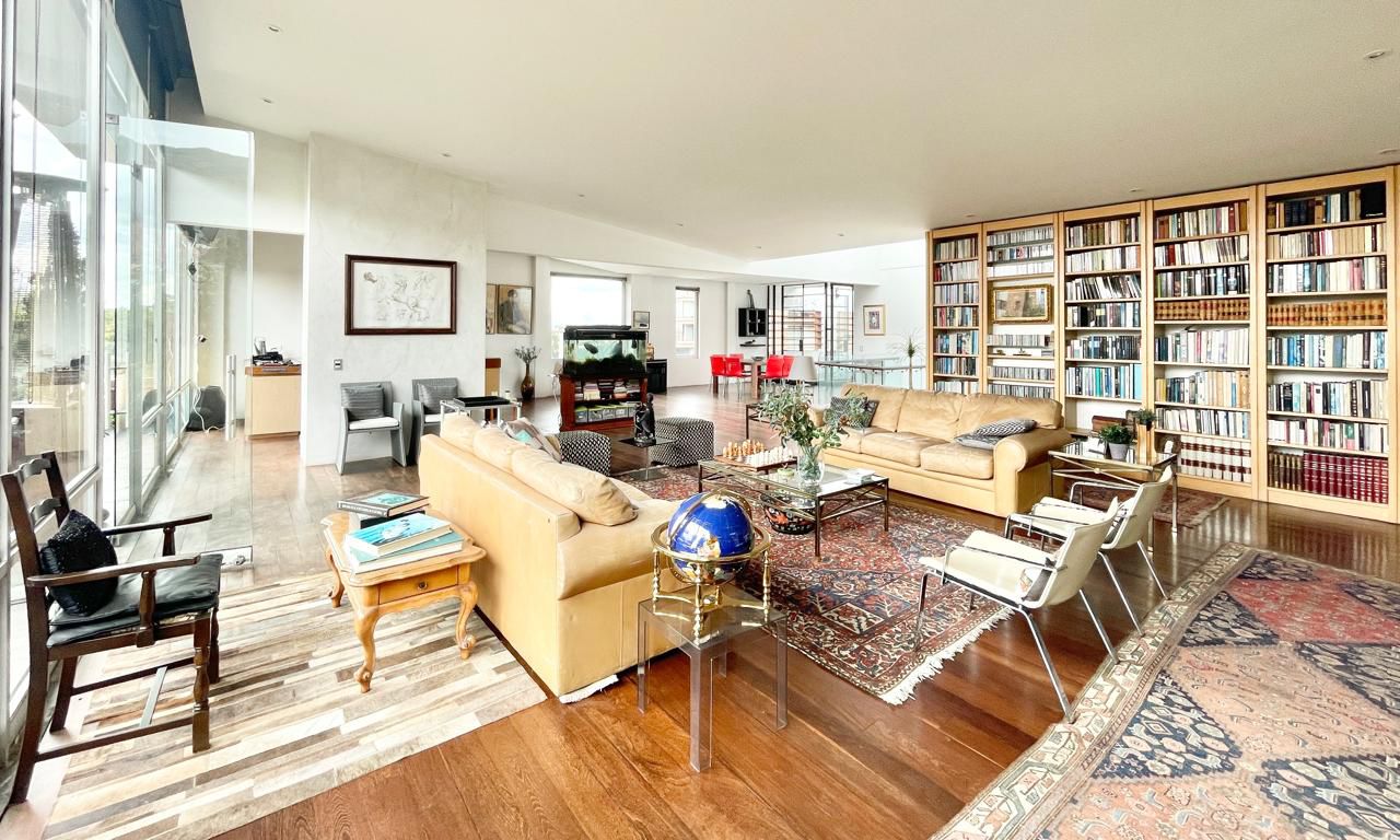 Apartamento de 2 alcobas en venta en La Cabrera, Bogotá, 570 m² · foto 3 de 16
