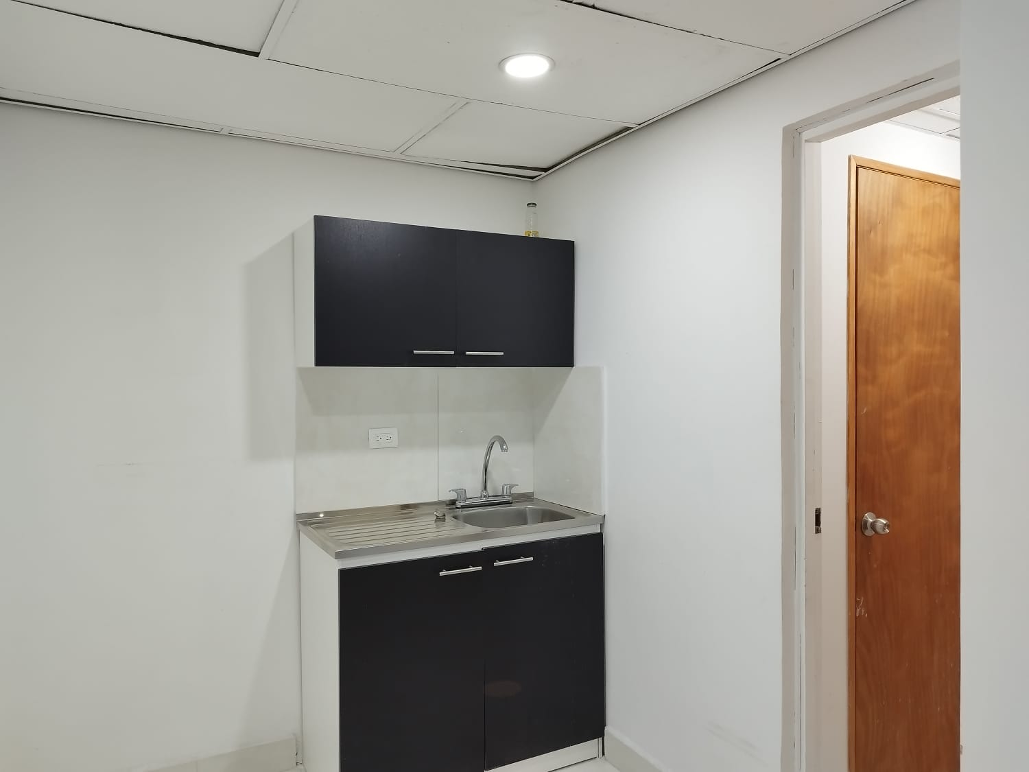 Oficina en arriendo en La Candelaria, Medellín, 160 m² · foto 16 de 17