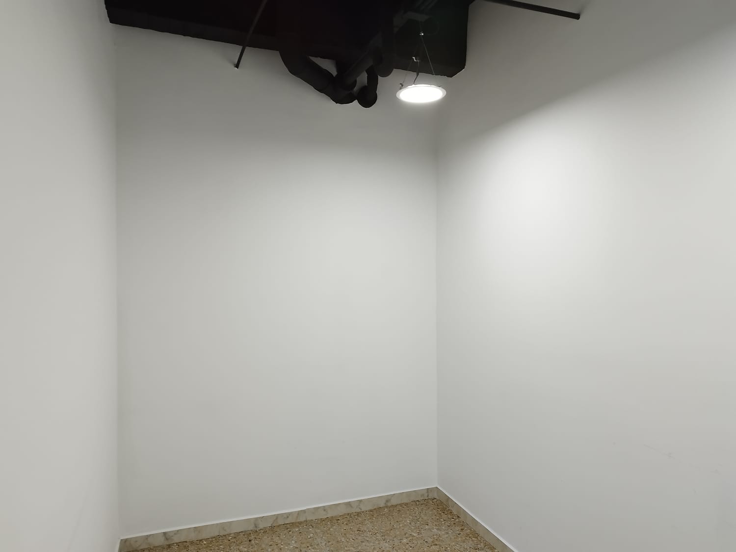 Oficina en arriendo en La Candelaria, Medellín, 160 m² · foto 8 de 17