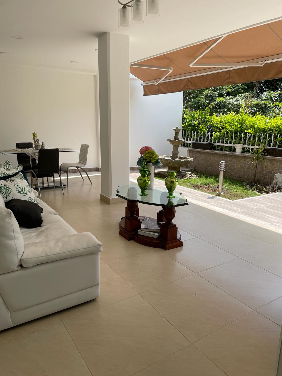 Casa de 4 alcobas en venta en Alvarez Las Americas, Bucaramanga, 245 m² · foto 13 de 16