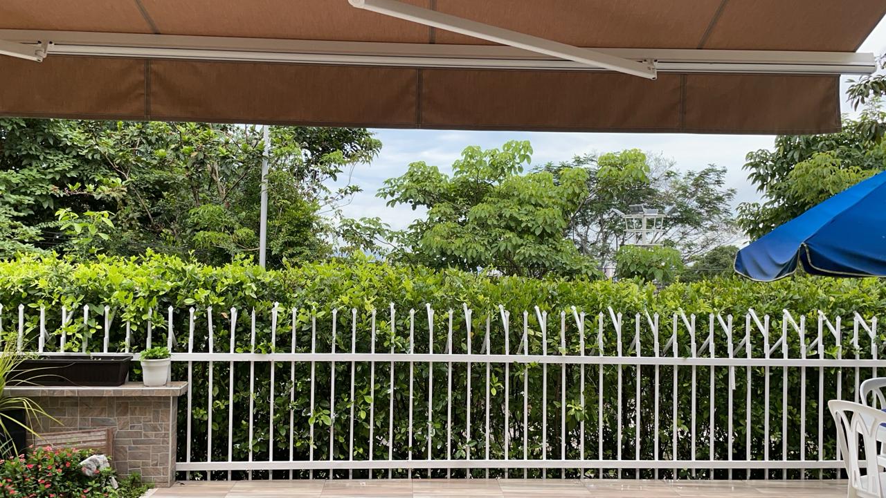 Casa de 4 alcobas en venta en Alvarez Las Americas, Bucaramanga, 245 m² · foto 4 de 16