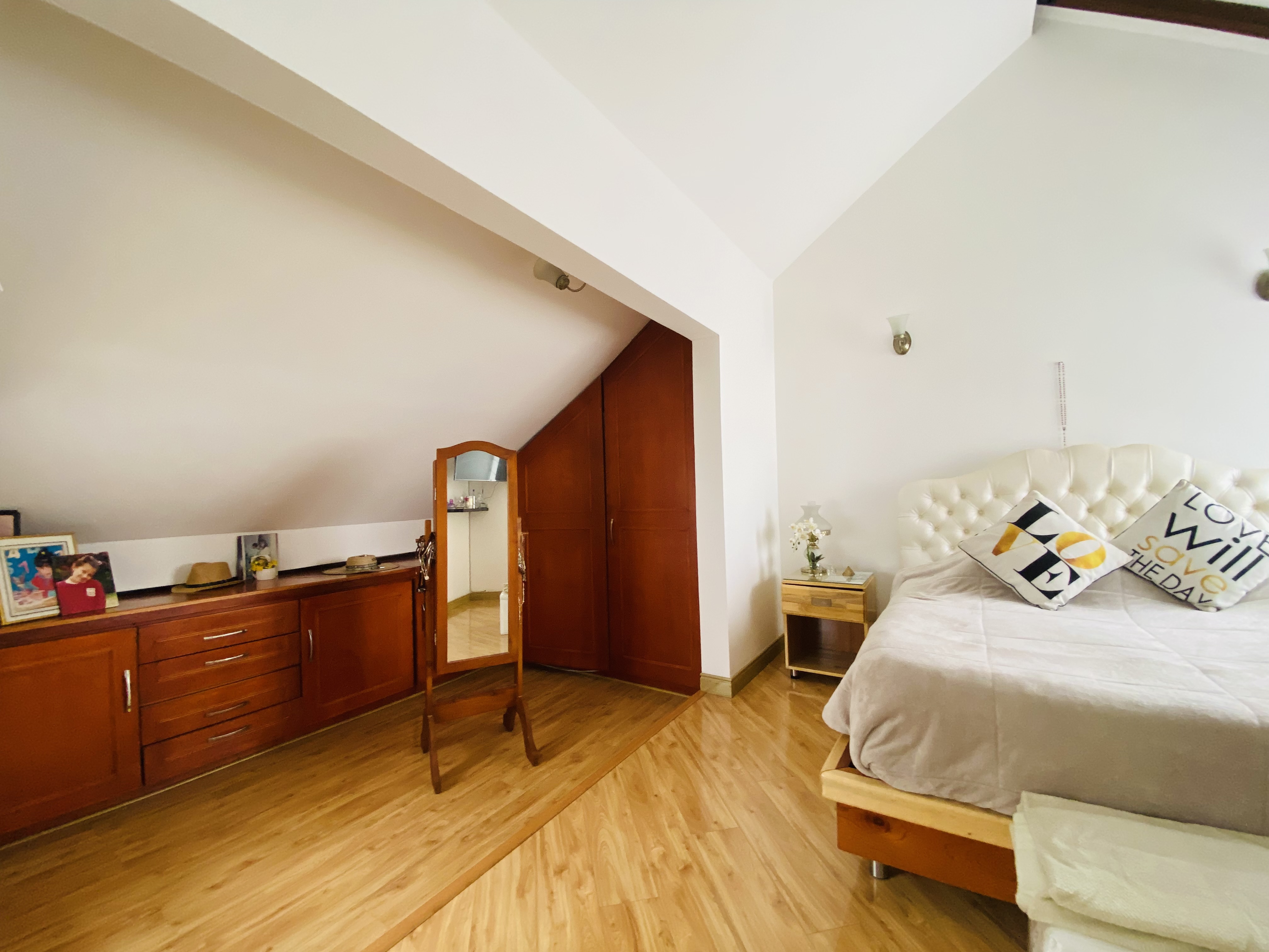 Casa en venta en Alhambra, Bogotá · foto 17 de 24
