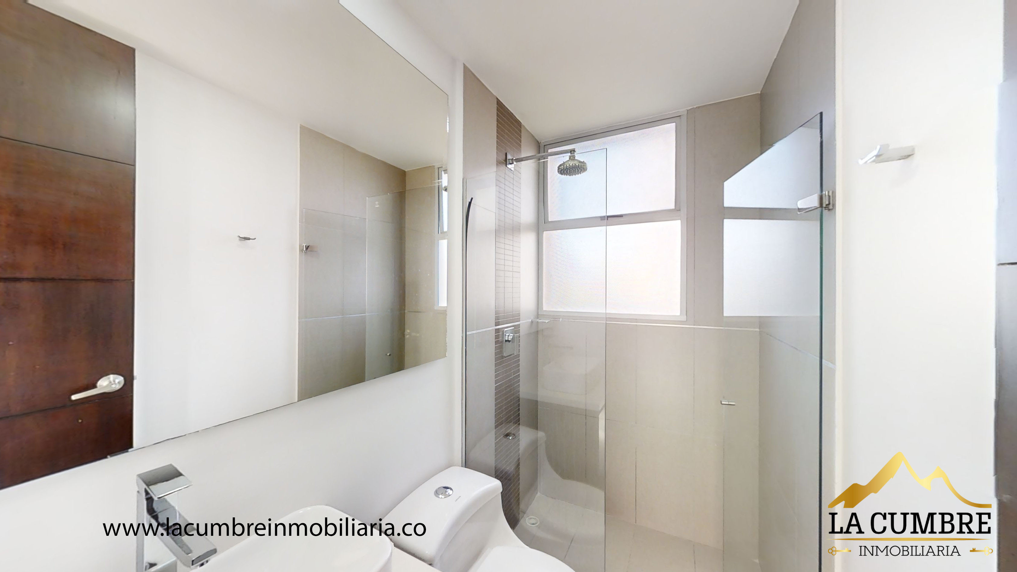 Apartamento en arriendo en El Poblado, Medellín · foto 14 de 16