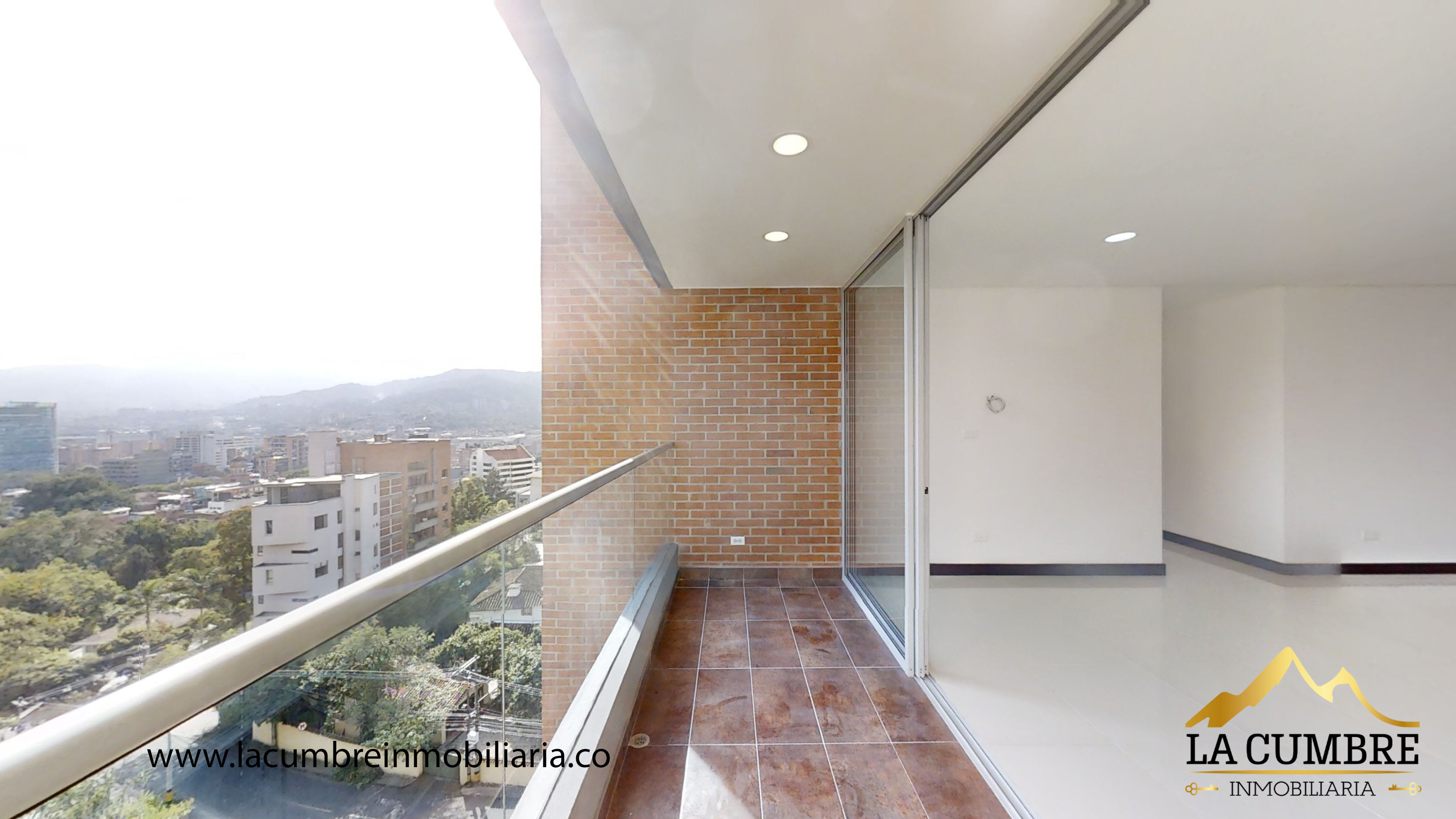Apartamento en arriendo en El Poblado, Medellín · foto 4 de 16