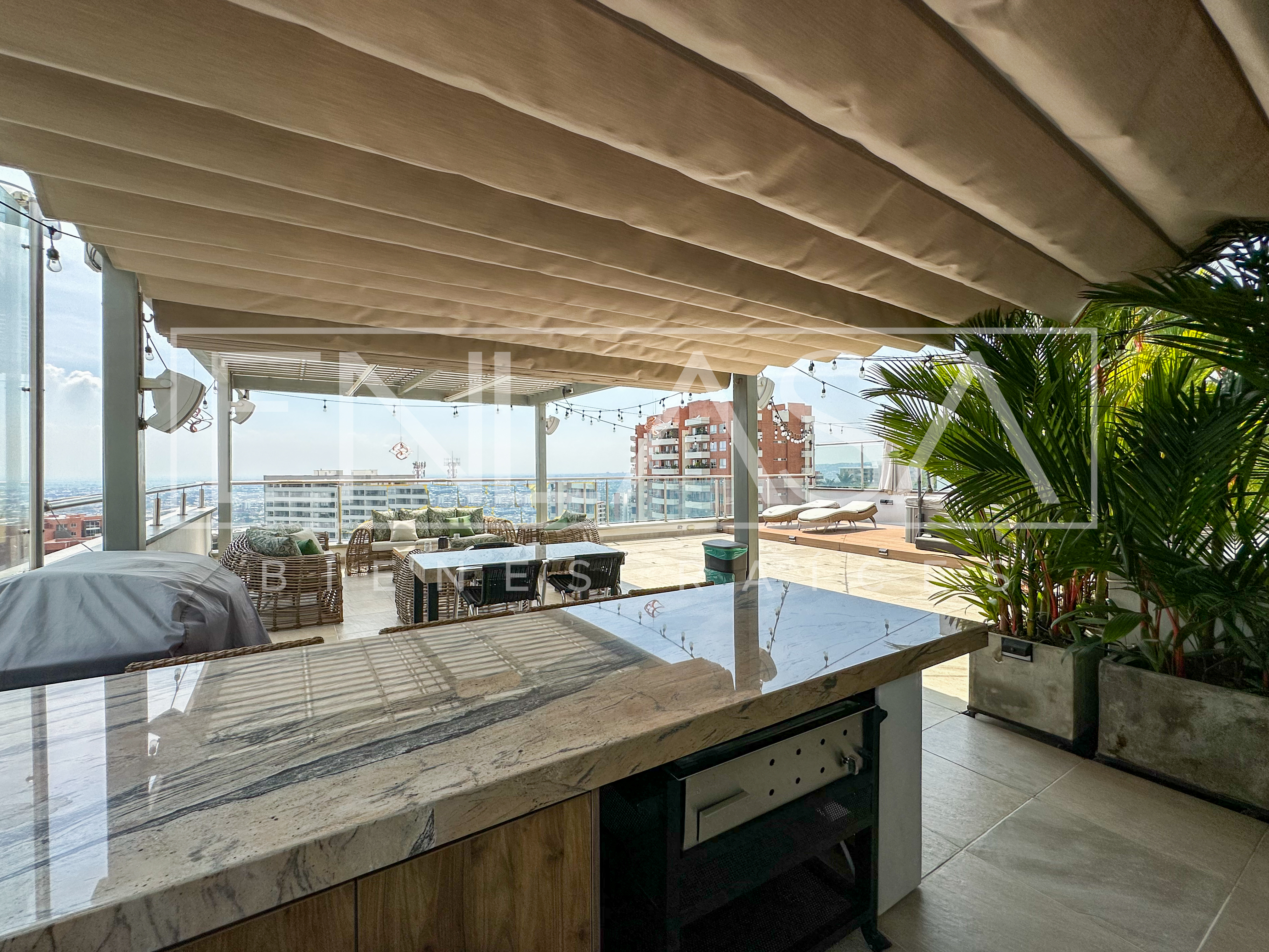 Casa de 4 alcobas en venta en Cristales, Cali, 615 m² · foto 7 de 24