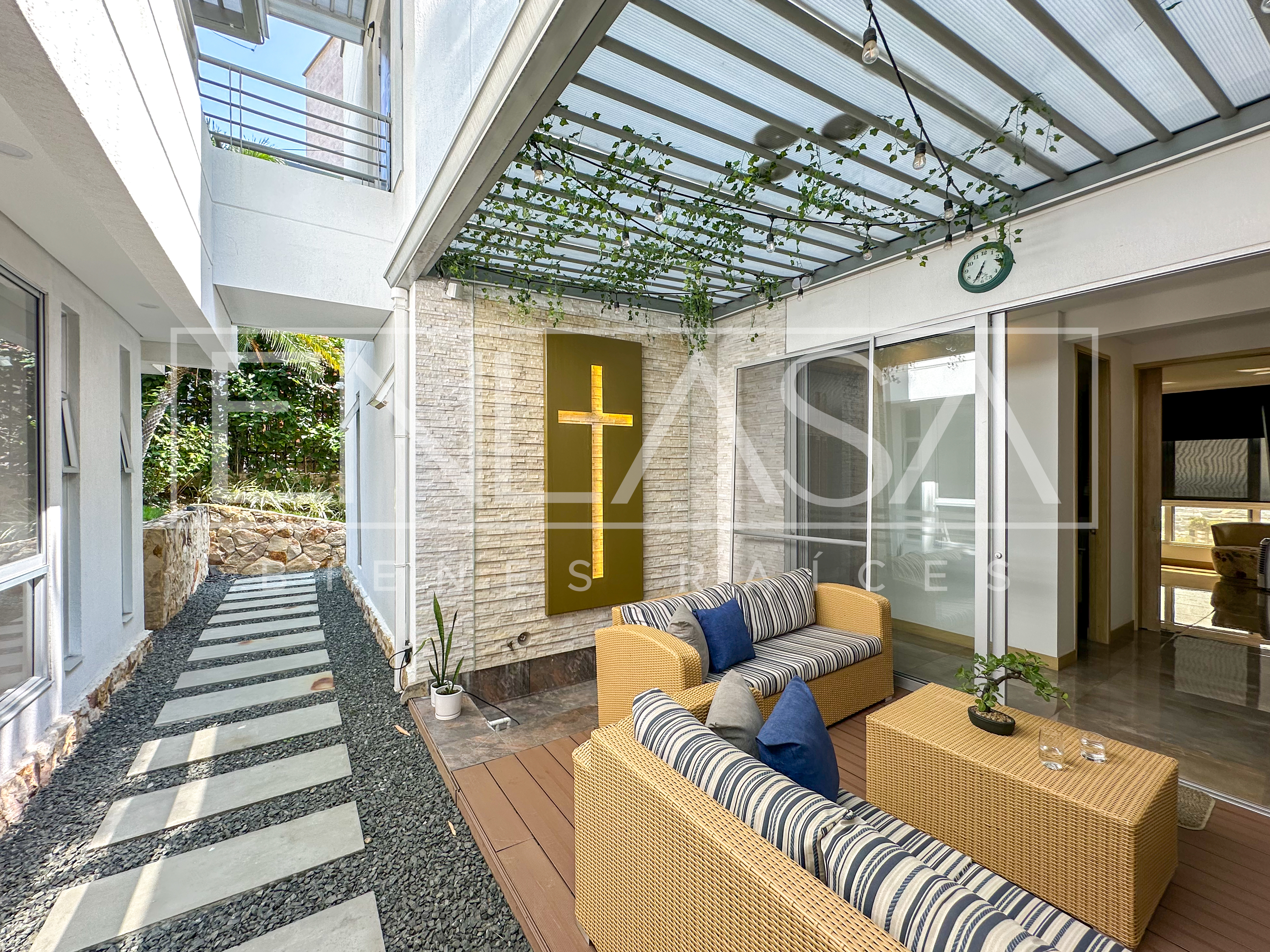 Casa de 4 alcobas en venta en Cristales, Cali, 615 m² · foto 16 de 24