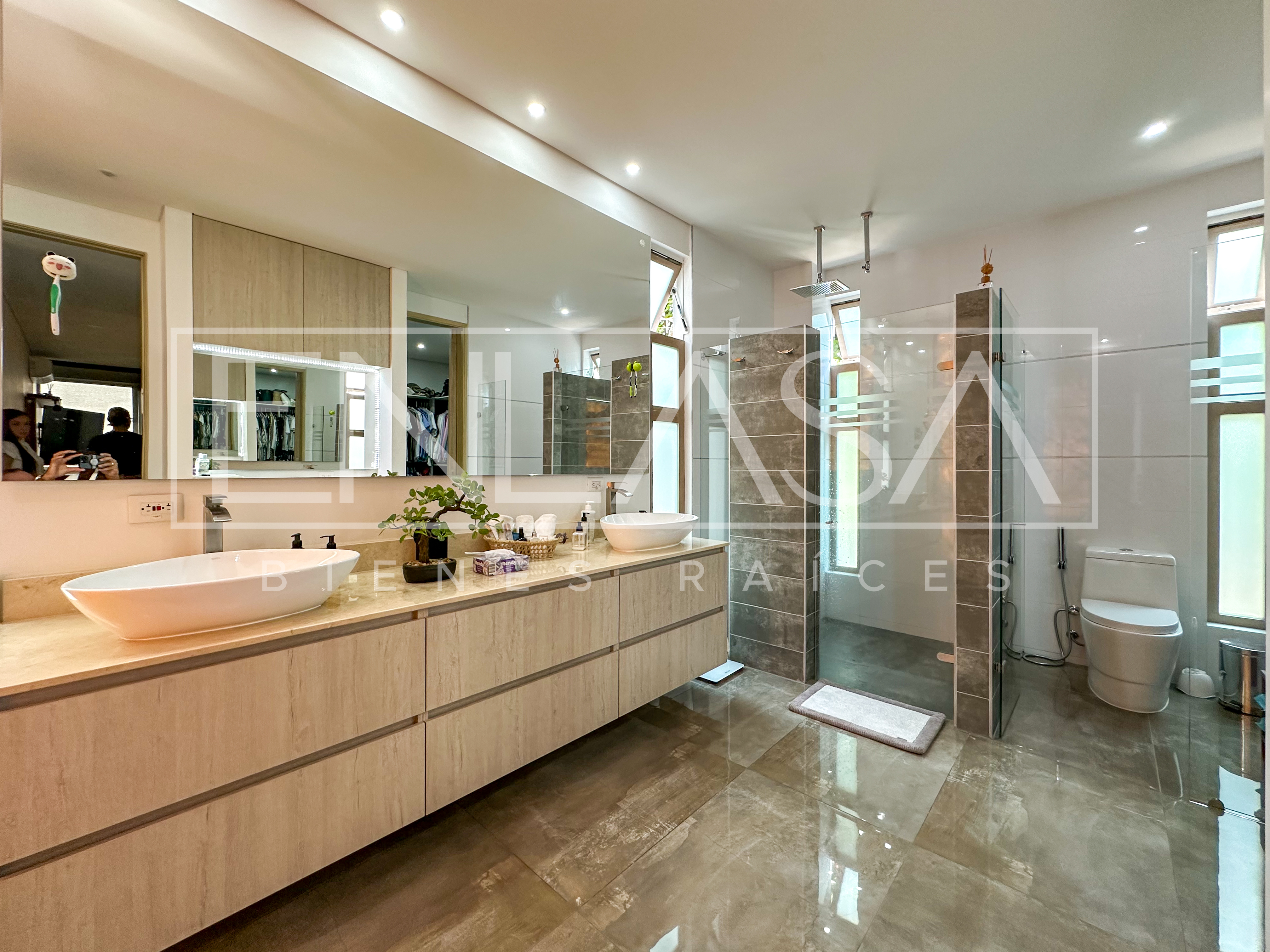 Casa de 4 alcobas en venta en Cristales, Cali, 615 m² · foto 20 de 24