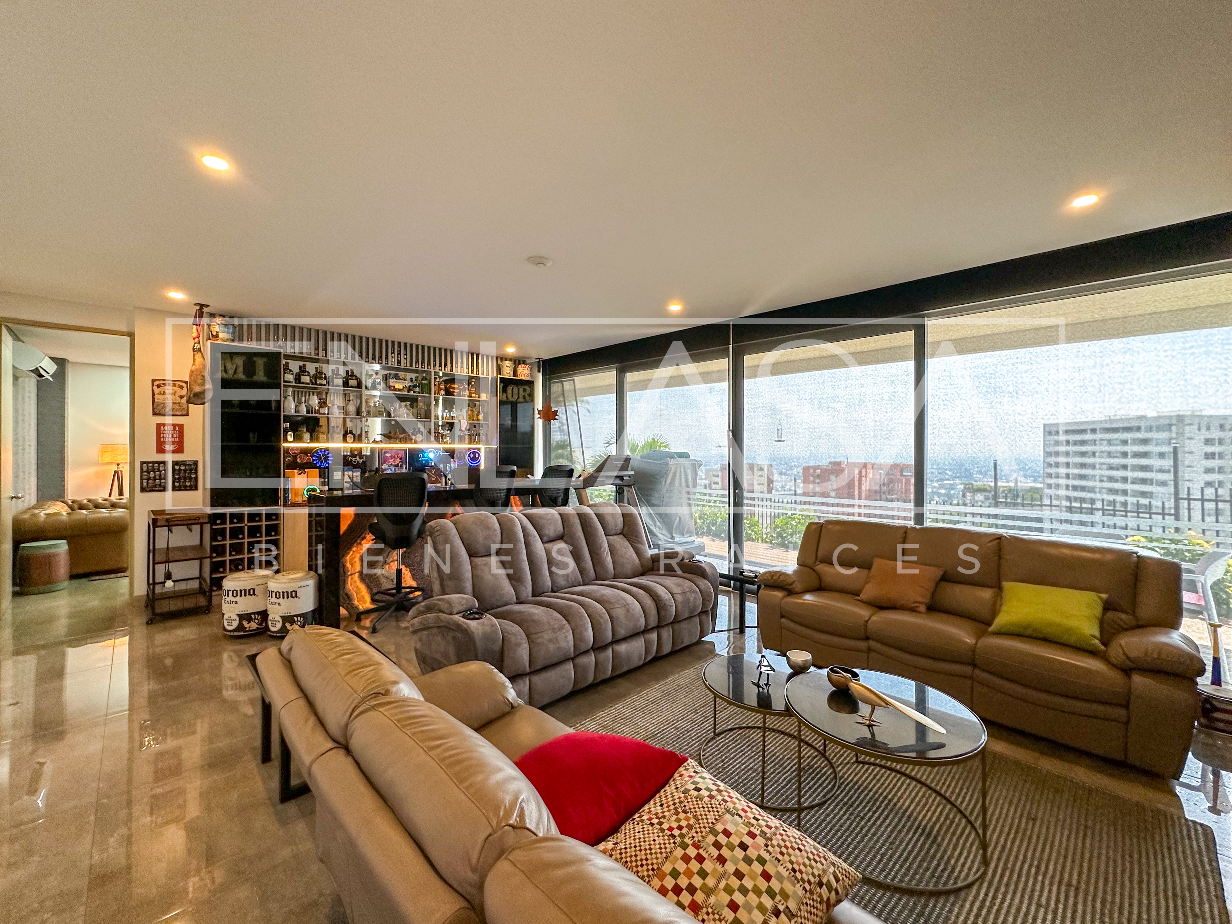 Casa de 4 alcobas en venta en Cristales, Cali, 615 m² · foto 5 de 24