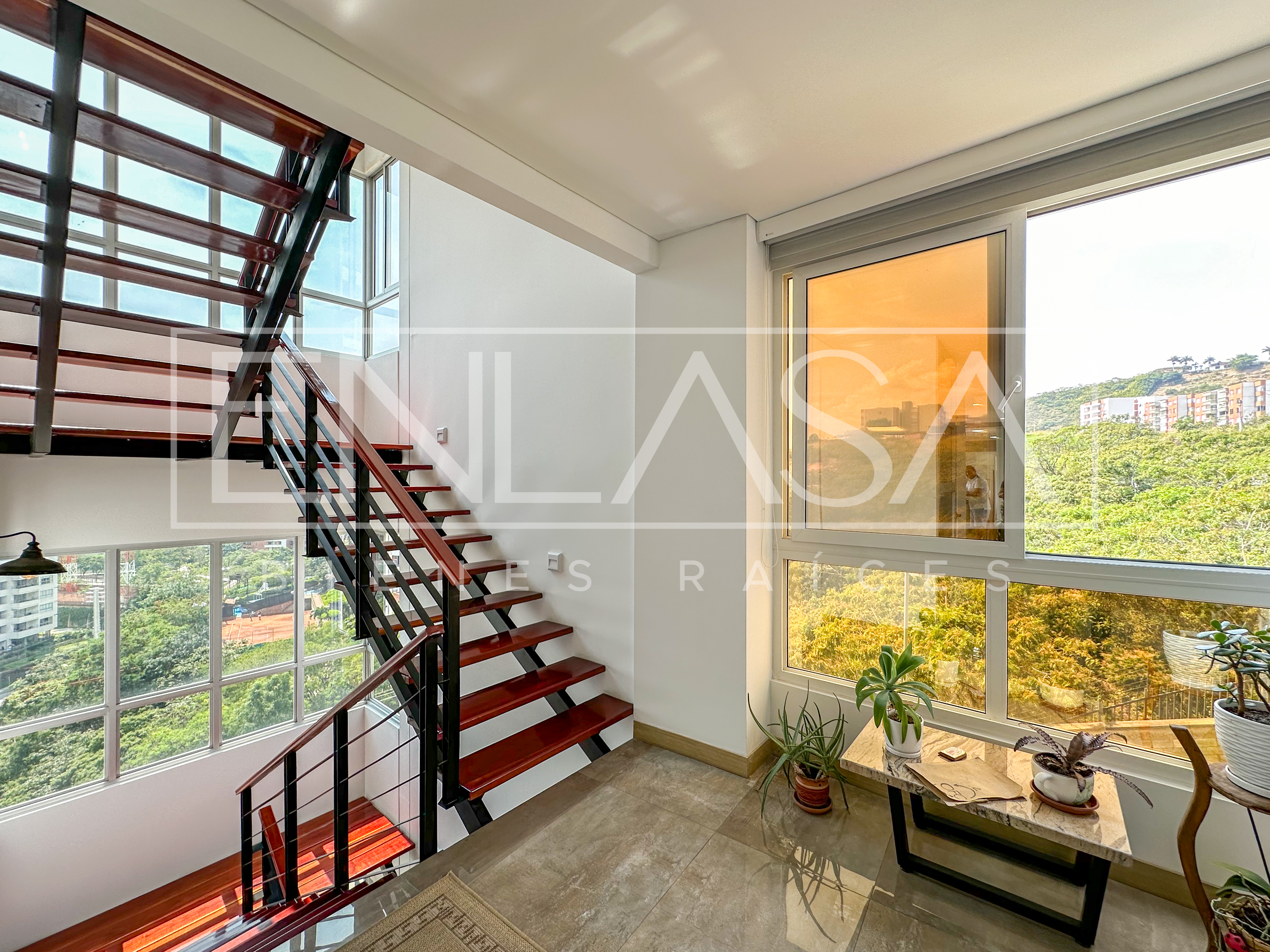 Casa de 4 alcobas en venta en Cristales, Cali, 615 m² · foto 12 de 24
