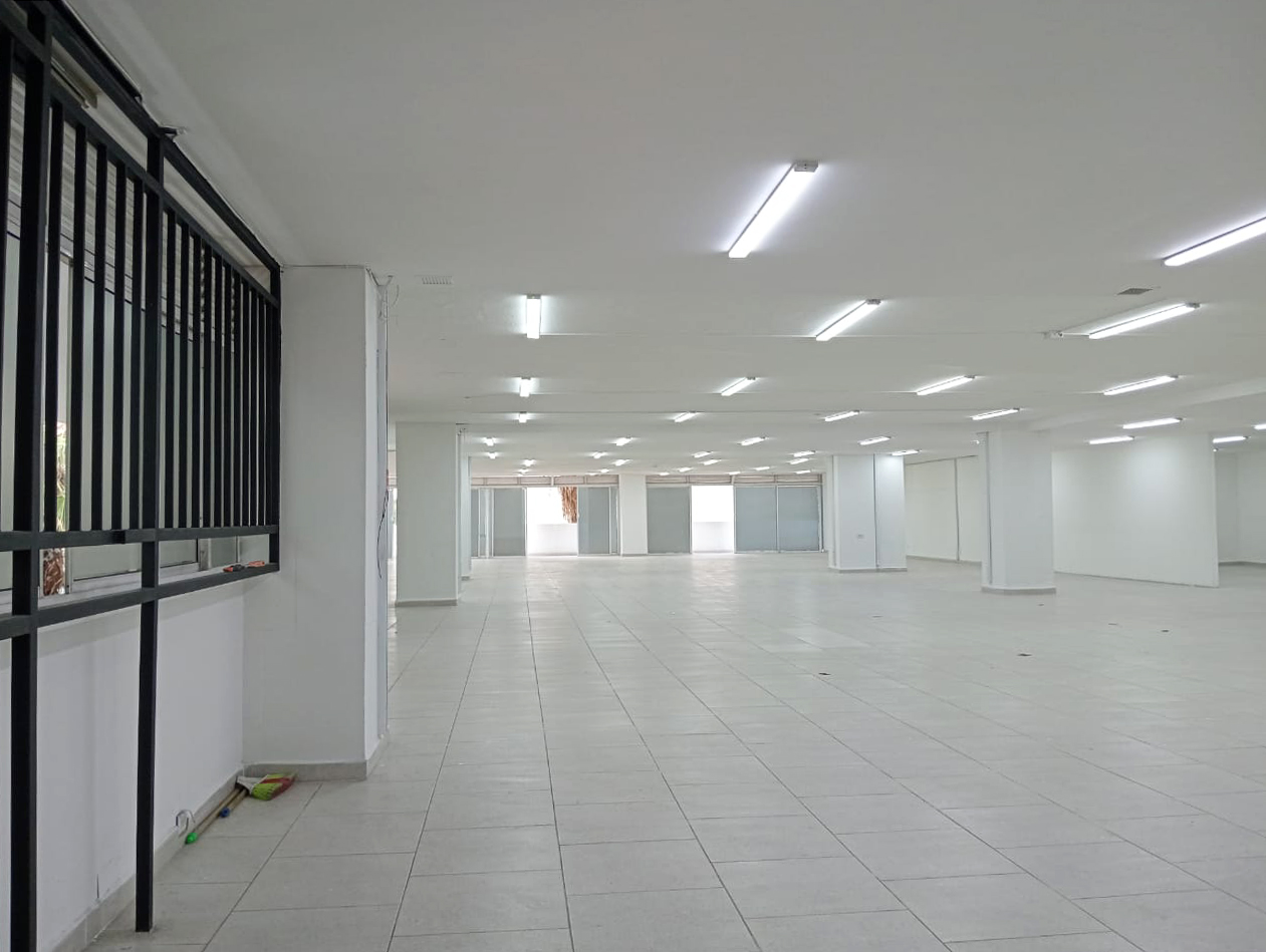 Local en arriendo en Conquistadores, Medellín, 650 m² · foto 14 de 20