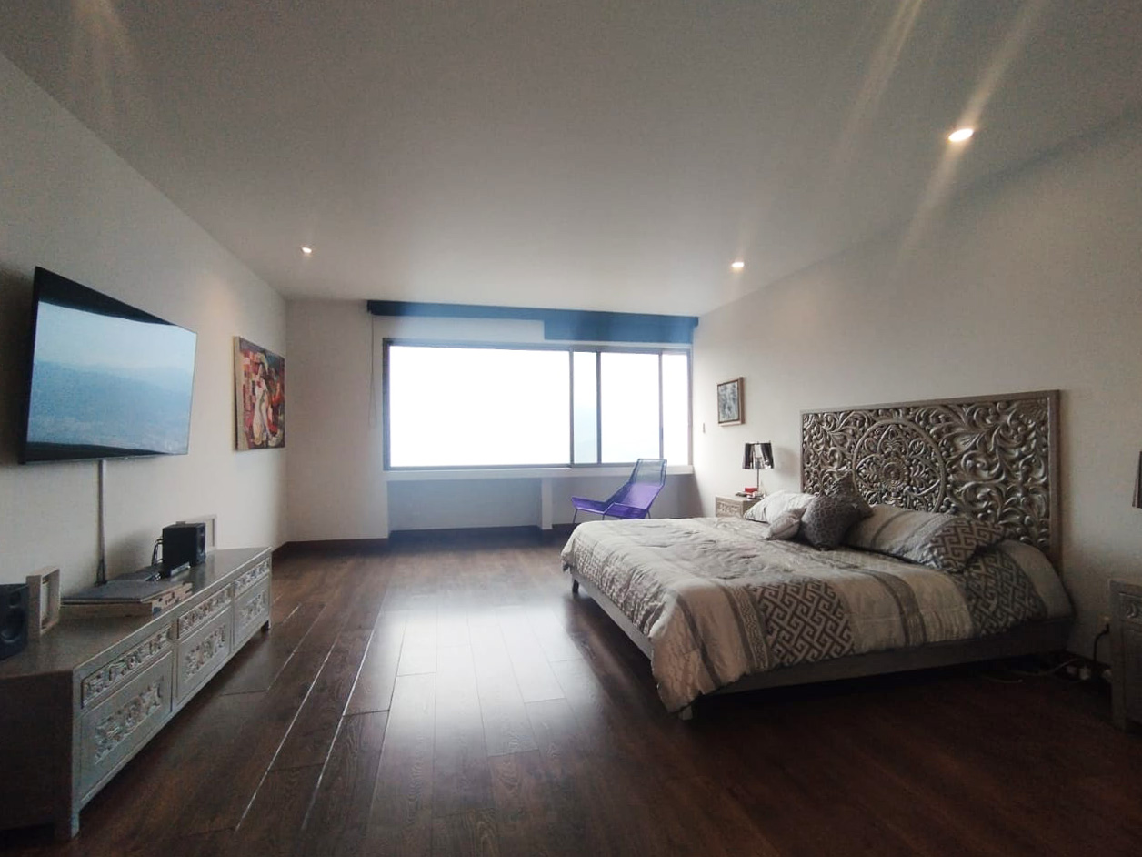Apartamento en venta en Altos Del Poblado, Medellín · foto 9 de 19
