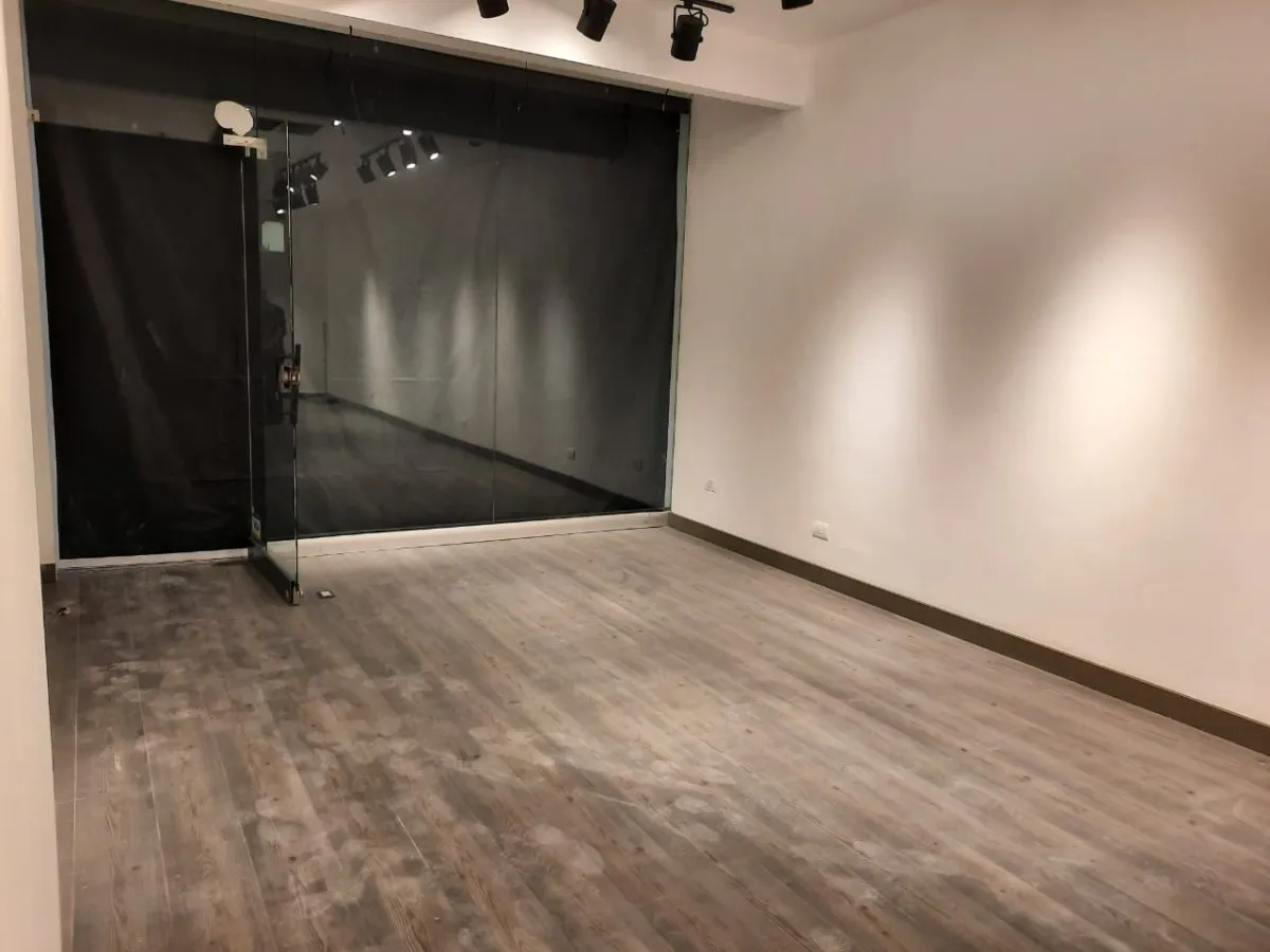 Local comercial en venta en La candelaria, Medellín 2