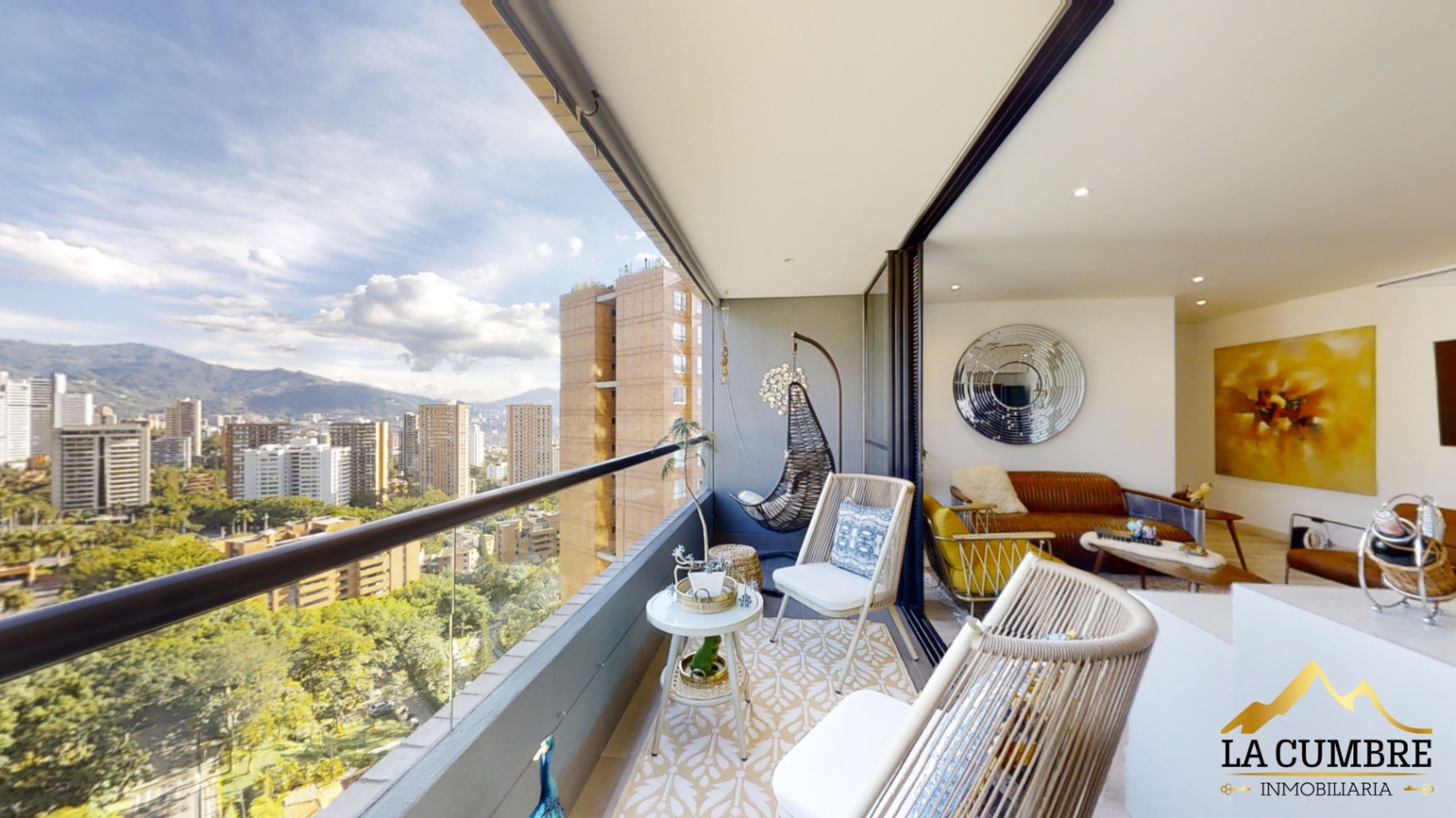 Apartamento en arriendo en Loma De Los Gonzalez, Medellín · foto 2 de 12