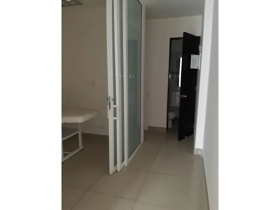 Consultorio en venta en Tequendama, Cali, 40 m² · foto 5 de 10