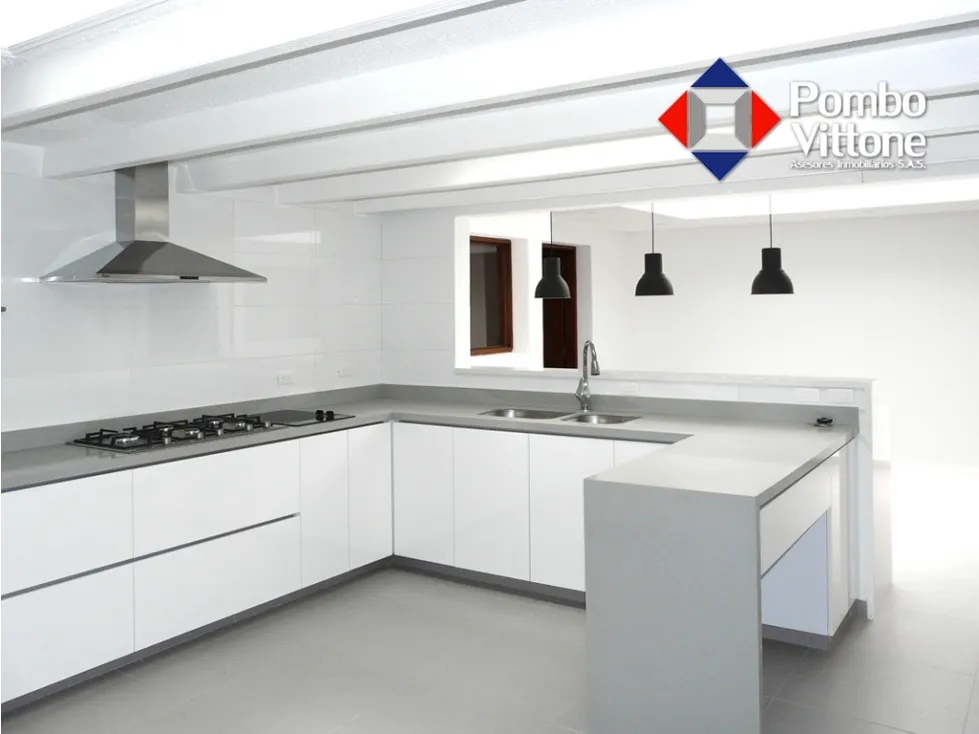 Apartamento de 4 alcobas en venta en Santa Ana Oriental, Bogotá, 610 m² · foto 4 de 24