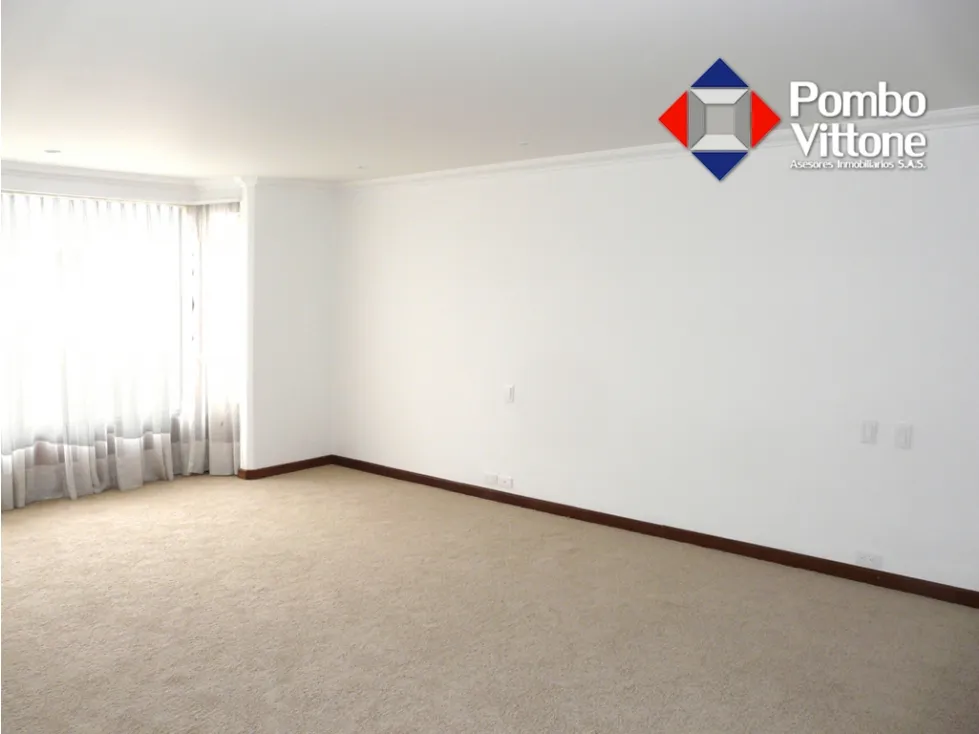 Apartamento de 4 alcobas en venta en Santa Ana Oriental, Bogotá, 610 m² · foto 10 de 24