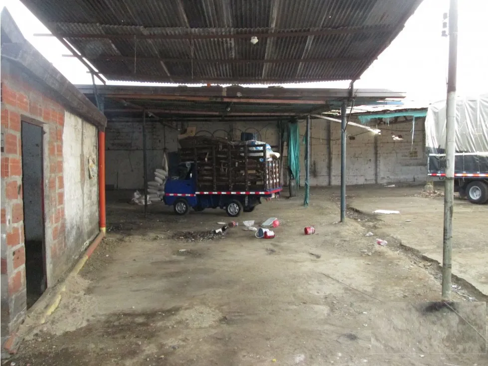 Bodega en venta en Comuneros, Bucaramanga, 756 m² · foto 18 de 24