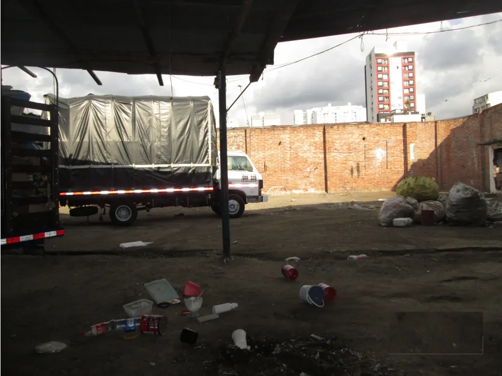 Bodega en venta en Comuneros, Bucaramanga, 756 m² · foto 9 de 24