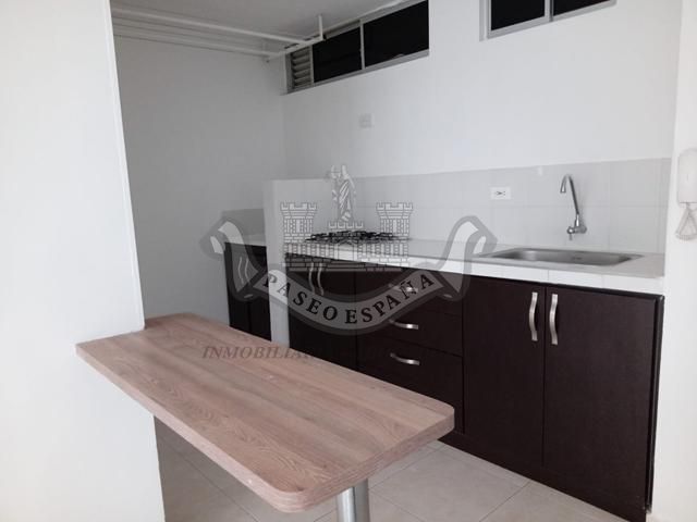 Apartamento de 3 alcobas en venta en Cd. Valle De Barroblanco, Piedecuesta, 50 m² · foto 3 de 13
