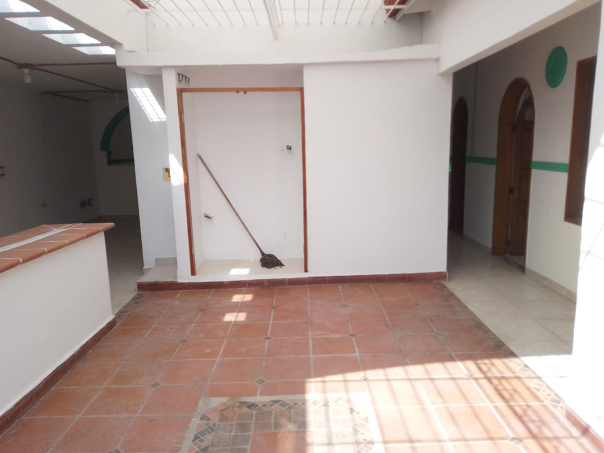 Oficina en arriendo en Laureles, Medellín, 280 m² · foto 14 de 16